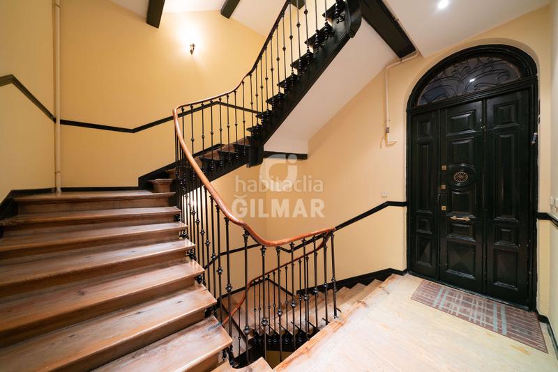 Foto 7bf27add-c396-4e3f-8b20-64533ee05f37. Piso te presentamos una espectacular vivienda en el emblemático barrio de justicia, en el corazón . este exclusivo piso cuenta en Madrid