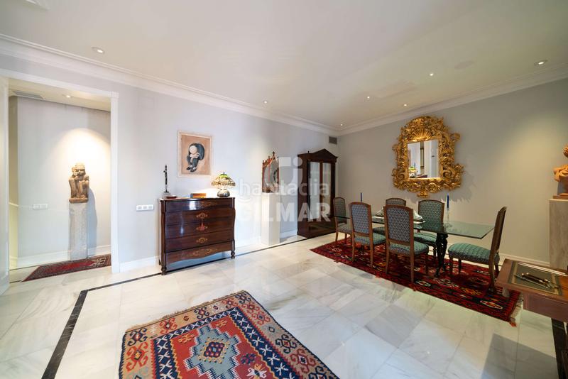 Foto edd5c8ca-548a-4db7-9e73-3b575b4ad6bd. Piso te presentamos una espectacular vivienda en el emblemático barrio de justicia, en el corazón . este exclusivo piso cuenta en Madrid