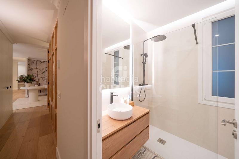 Foto 2218fb5d-6668-462e-b698-f51dc4763232. Etagenwohnung mit heizung in Sol Madrid