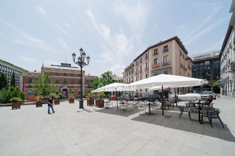 Foto 4f82958b-d0e8-43aa-9b5c-e7f3708f3182. Pis amb calefacció aparcament a Sol Madrid