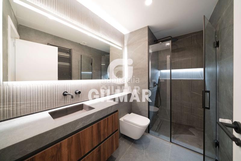 Foto 365372a3-2bdd-4b83-bd43-0d1818ee5262. Appartamento con riscaldamento in Cortes-Huertas Madrid