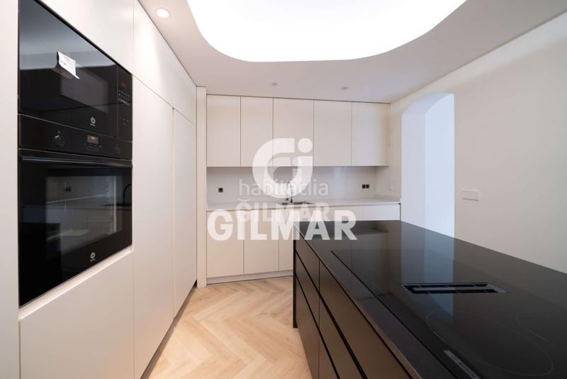 Foto 3ce950aa-e0bf-4a4c-a588-00fdd15a1efb. Appartamento con riscaldamento in Cortes-Huertas Madrid