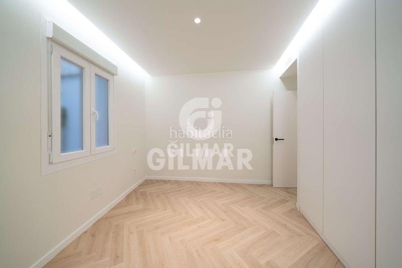 Foto df1eb0eb-fe6c-491b-8fd7-f7ffafd92ba3. Appartamento con riscaldamento in Cortes-Huertas Madrid