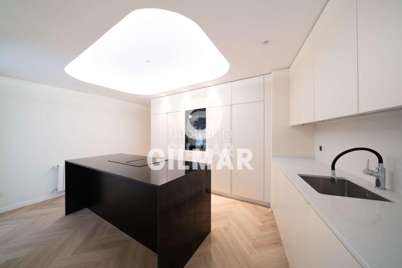 Foto e05943d4-7981-47d1-a606-ac491250085d. Appartamento con riscaldamento in Cortes-Huertas Madrid
