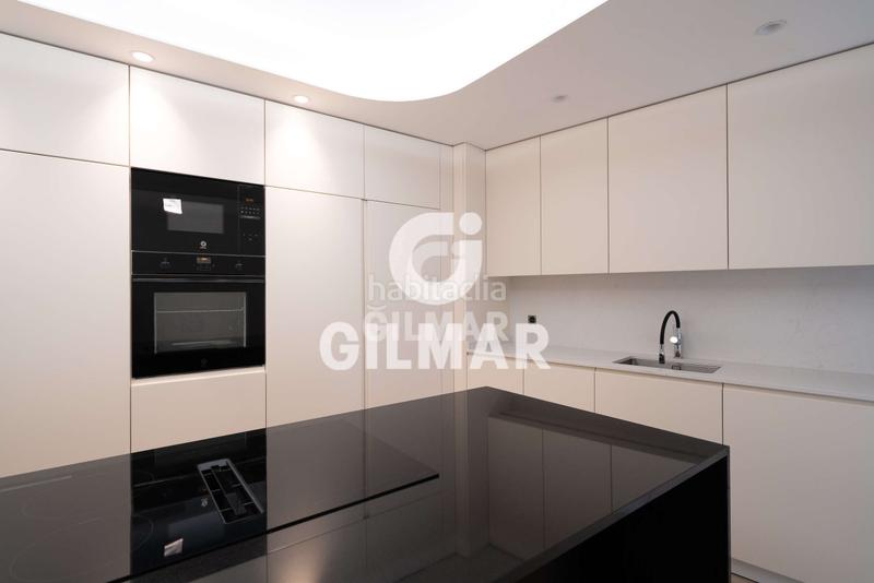 Foto e48a4ac0-d54d-4167-b571-d8dd12b8b388. Appartamento con riscaldamento in Cortes-Huertas Madrid