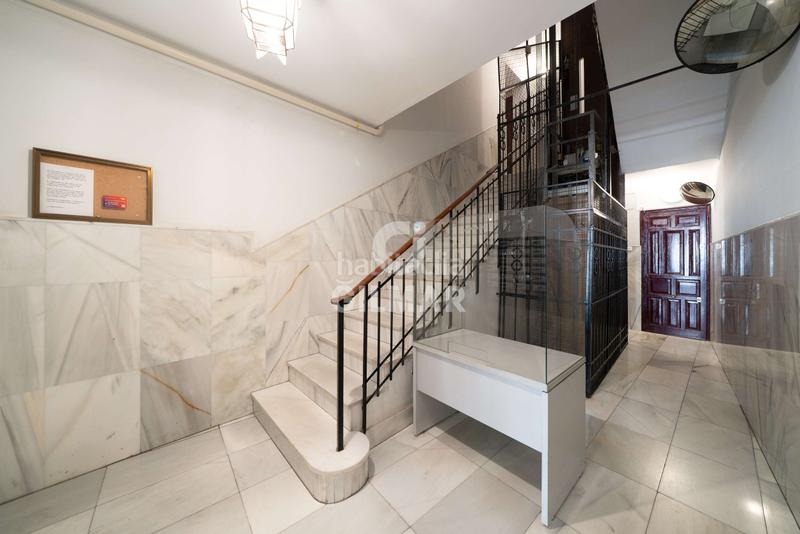 Foto 4b083186-8c7d-4bdd-9d38-b7acebc50e2f. Pis amb calefacció a Universidad-Malasaña Madrid