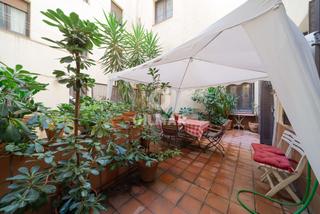Piso en Universidad-Malasaña. Se pone a su disposición espectacular vivienda de 210m ubicada e