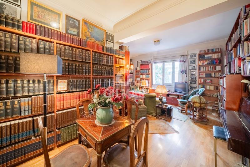 Foto 570ad55f-74ac-4ee5-95f7-7cf5fd797e18. Etagenwohnung mit heizung in Universidad-Malasaña Madrid