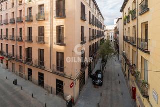 Pis a Palacio. Se pone a disposición exclusiva vivienda en el emblemático barri