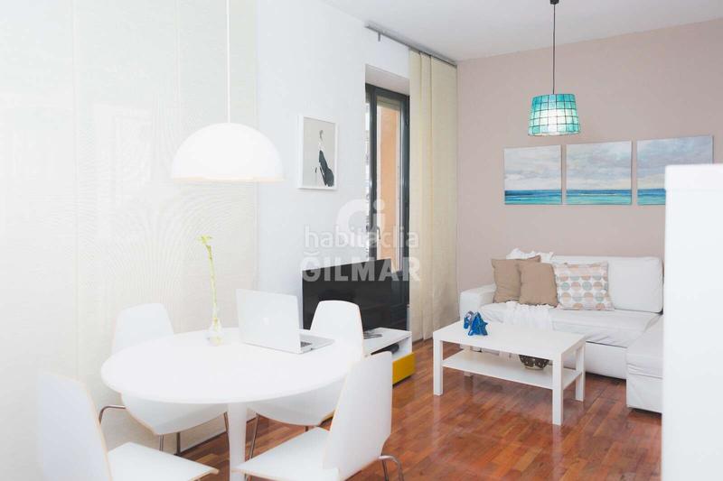 Foto 5b1a9403-ab23-4907-b32b-140e76304055. Piso esta magnífica vivienda está ubicada en el emblemático barrio de palacio, en pleno corazón . con una situación privilegia en Madrid