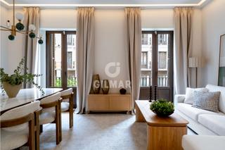 Etagenwohnung in Palacio. En el corazón del emblemático barrio de sol en madrid, se presen