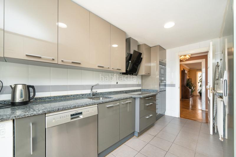 Foto 739873f9-e22a-417a-b620-afa1f188da90. Piso preciosa vivienda en conde orgaz en Conde Orgaz - Piovera Madrid