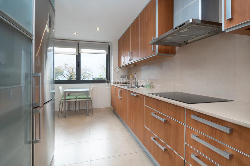 Foto 492122c6-e60c-43e8-a2b3-347b3fa251bd. Piso  en venta en piovera en Conde Orgaz - Piovera Madrid
