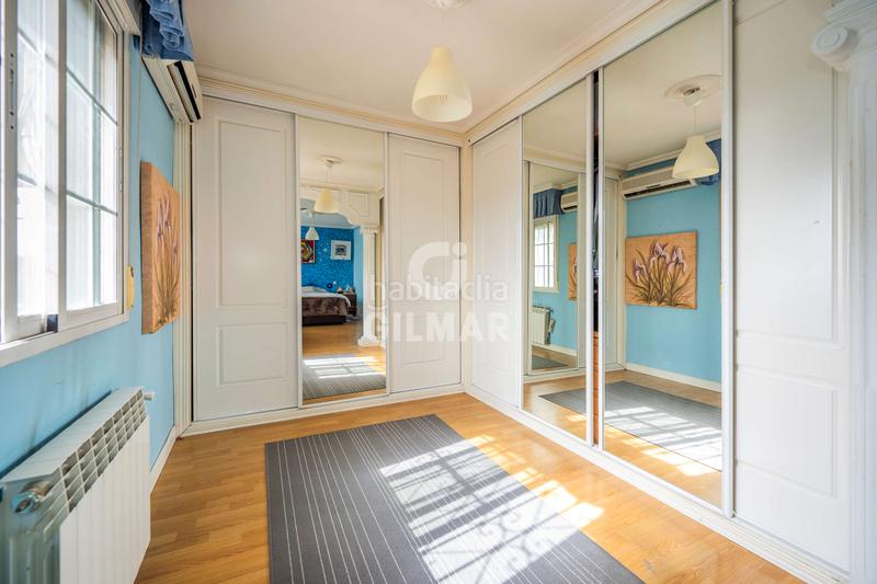 Foto 520d32f6-ffdf-460d-a435-bcea6825b2b0. Casa a schiera con riscaldamento parcheggio piscina in Madrid