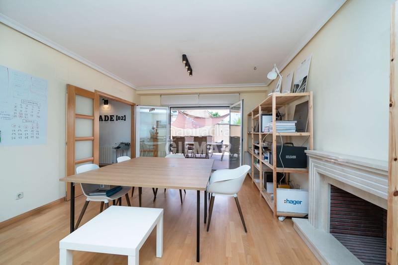 Foto 05f5aa2b-3899-4ecf-bf03-2eab75b78b3c. Chalet con riscaldamento parcheggio piscina in Rejas Madrid