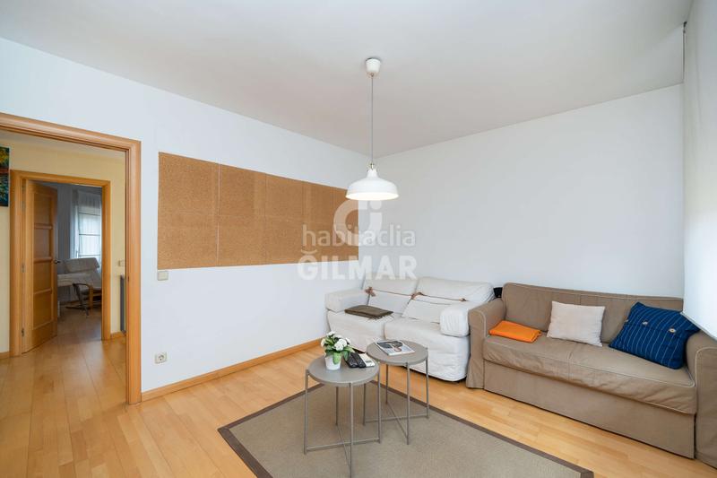 Foto 7753a56e-c198-4bc2-b914-2dfe08915d3d. Chalet con riscaldamento parcheggio piscina in Rejas Madrid