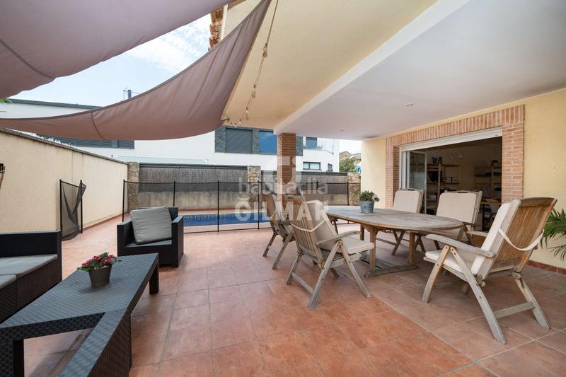 Foto db012597-75e3-427b-a6c5-410af63fe775. Chalet con riscaldamento parcheggio piscina in Rejas Madrid