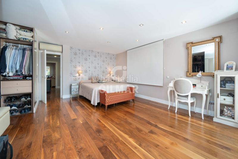 Foto 71062cd7-53ef-4404-b686-9a1c848a62f0. Xalet amb calefacció aparcament piscina a Canillejas Madrid