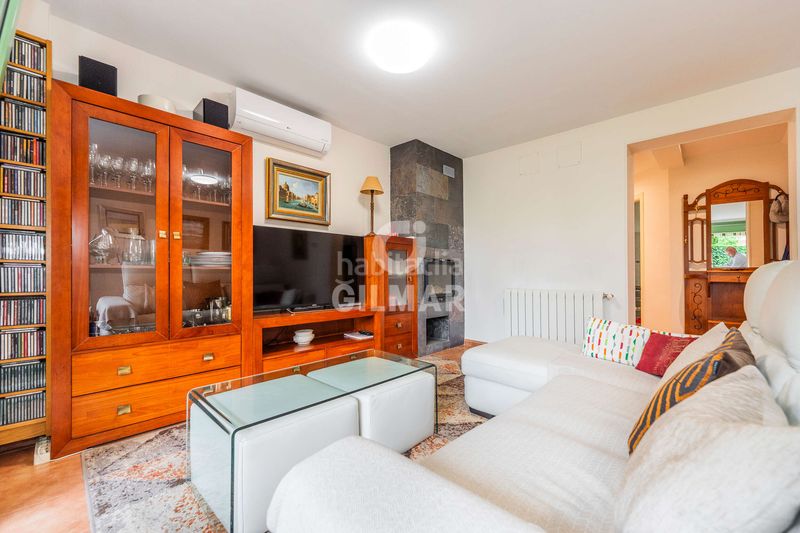Casa pareada en el exclusivo barrio de la piovera, dentro del distrito de hortaleza , se encuentra este espectacular chalet pareado co en Madrid - Imagen 26