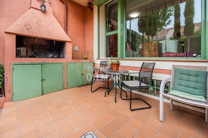 Casa pareada en el exclusivo barrio de la piovera, dentro del distrito de hortaleza , se encuentra este espectacular chalet pareado co en Madrid - Imagen 29