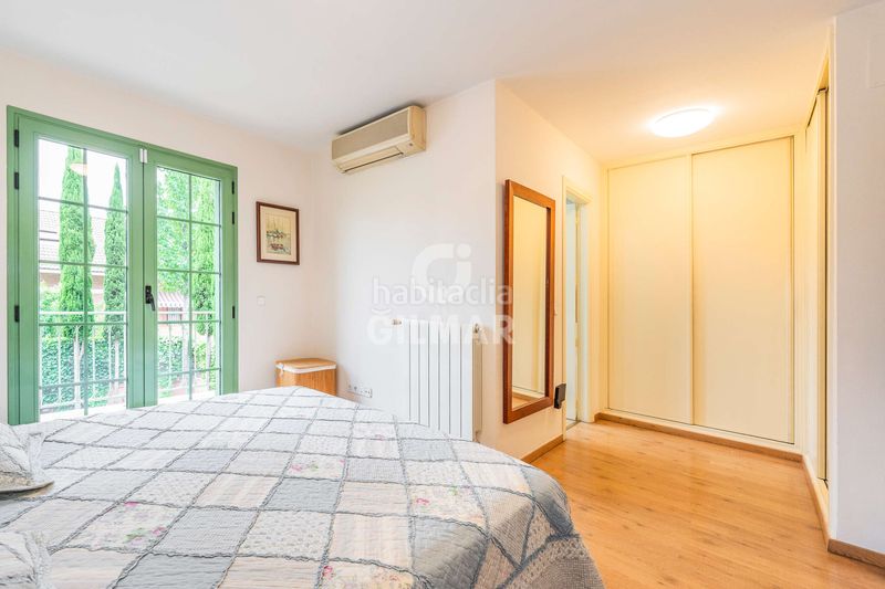 Casa pareada en el exclusivo barrio de la piovera, dentro del distrito de hortaleza , se encuentra este espectacular chalet pareado co en Madrid - Imagen 15