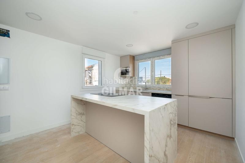 Foto fbc41b22-688c-4e5f-ab42-09560e81dbaa. Casa bifamiliare con riscaldamento parcheggio piscina in Madrid