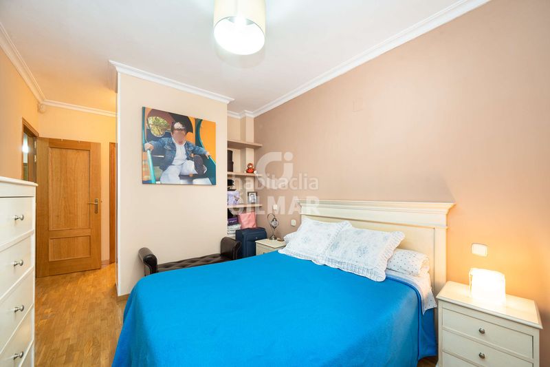 Planta baja descubre este excepcional bajo ubicado en la prestigiosa zona de Alameda de Osuna, en el distrito de barajas, . con 134 m co en Madrid - Imagen 20