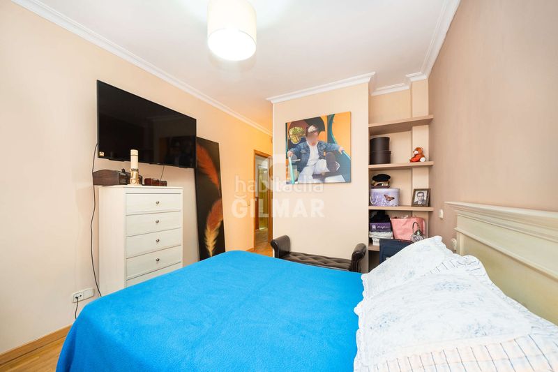 Planta baja descubre este excepcional bajo ubicado en la prestigiosa zona de Alameda de Osuna, en el distrito de barajas, . con 134 m co en Madrid - Imagen 21