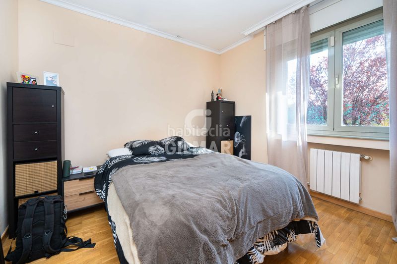Planta baja descubre este excepcional bajo ubicado en la prestigiosa zona de Alameda de Osuna, en el distrito de barajas, . con 134 m co en Madrid - Imagen 6