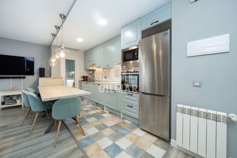 Piso descubre el privilegio de vivir en una de las zonas más exclusivas , conde orgaz, con esta espectacular vivienda en altur en Madrid - Imagen 4