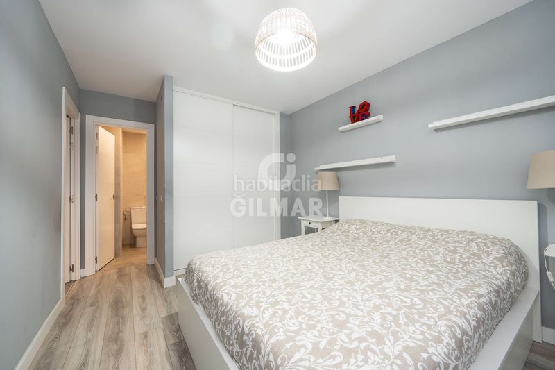 Piso descubre el privilegio de vivir en una de las zonas más exclusivas , conde orgaz, con esta espectacular vivienda en altur en Madrid - Imagen 15