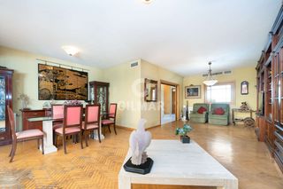 Casa adossada a Palomas. Descubre este exclusivo chalet adosado en la prestigiosa zona de