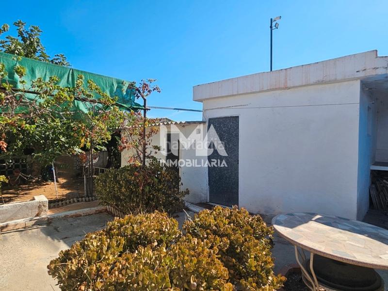 Foto 402d15c3-1d28-462e-8ace-53e6154a2958. Chalet mit pool in Riba - roja de Túria