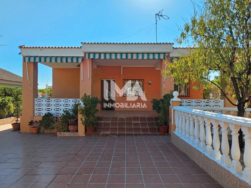 Foto bd00592b-f2f3-45da-abb2-f4c9edb0974c. Chalet mit pool in Riba - roja de Túria