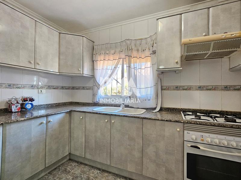 Foto 47463c20-0380-4565-b115-21632bc230c3. Chalet en Riba - roja de Túria