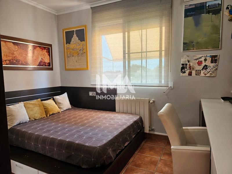 Foto 24f88a87-80c3-4e1e-96b6-7184c1aa8249. Chalet mit heizung parking pool in Montealegre Eliana (l´)