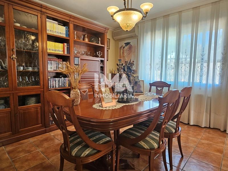 Foto 452c15c9-7c8d-4349-af1d-ead082b37c41. Chalet mit heizung parking pool in Montealegre Eliana (l´)