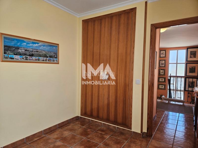 Foto 707ab464-74f1-4afd-9cdf-77995dde7035. Chalet mit heizung parking pool in Montealegre Eliana (l´)