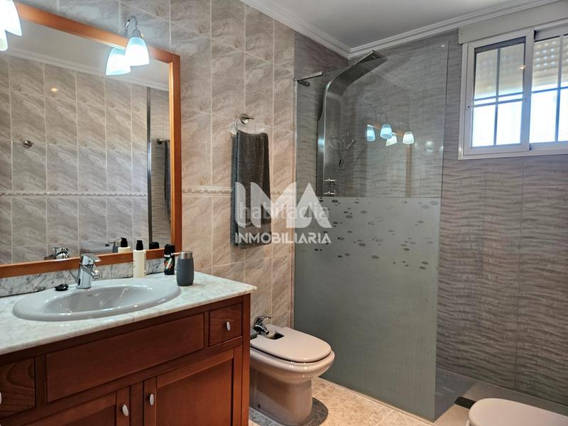 Foto 721821eb-75c5-43b8-9e18-b94879de72fb. Chalet mit heizung parking pool in Montealegre Eliana (l´)