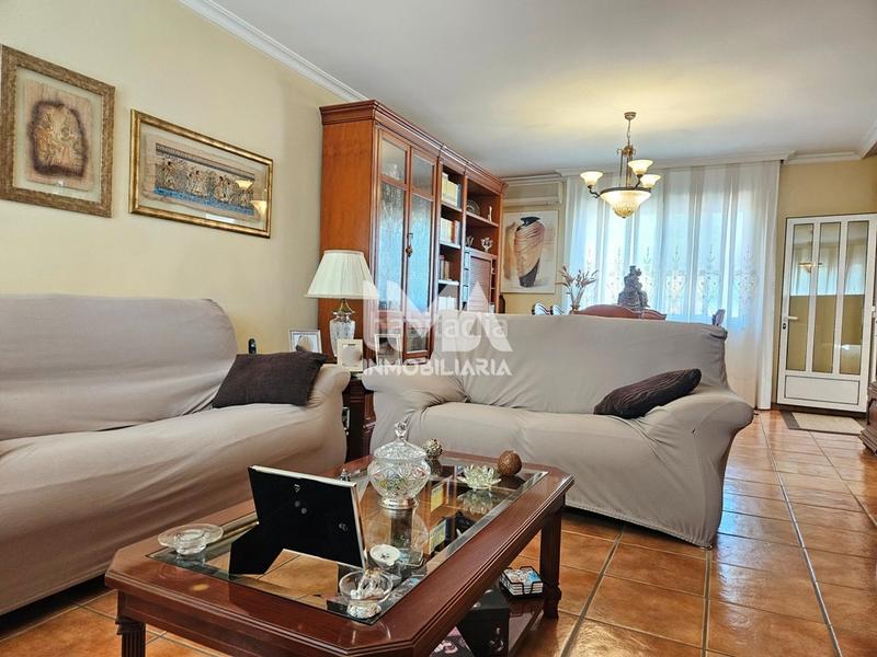 Foto 85017923-f545-4bb0-91ab-b7b908150acd. Chalet mit heizung parking pool in Montealegre Eliana (l´)