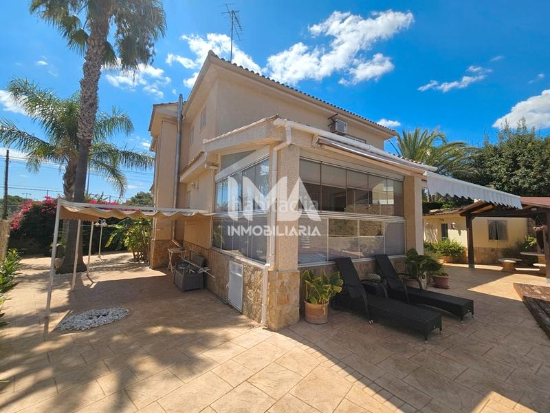 Foto a0ee3e7a-7ccc-4b0a-bfc1-9833fa96ad36. Chalet with heating parking pool in Montealegre Eliana (l´)