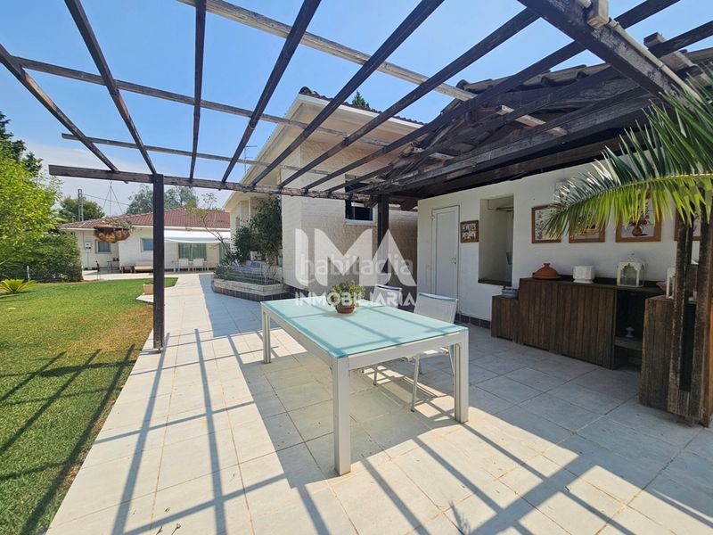 Foto d8ab332e-2450-4eba-bbb0-b3bbcedf0410. Chalet en Montealegre Eliana (l´)