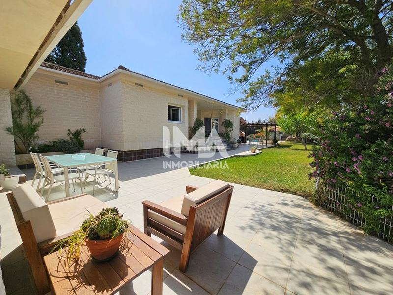 Foto 05062ac0-b1dc-4c05-b8f1-287d00ea9923. Xalet amb calefacció aparcament piscina a Montealegre Eliana (l´)