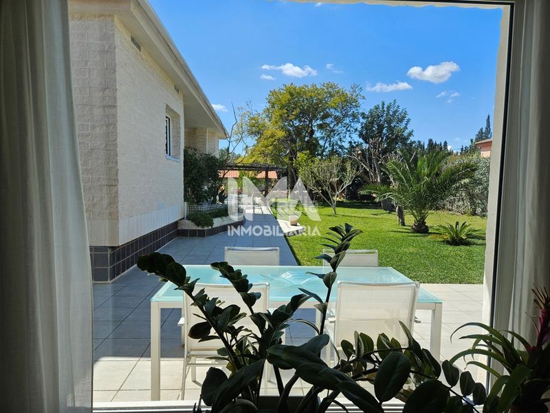 Foto 5df07461-518c-47c8-817b-bf4159099774. Xalet amb calefacció aparcament piscina a Montealegre Eliana (l´)