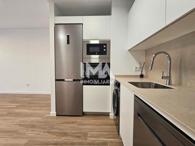 Foto 25995b3a-3e13-4dbe-ae8a-d59de2dc97d3. Location appartement avec chauffage parking dans Pueblo Eliana (l´)