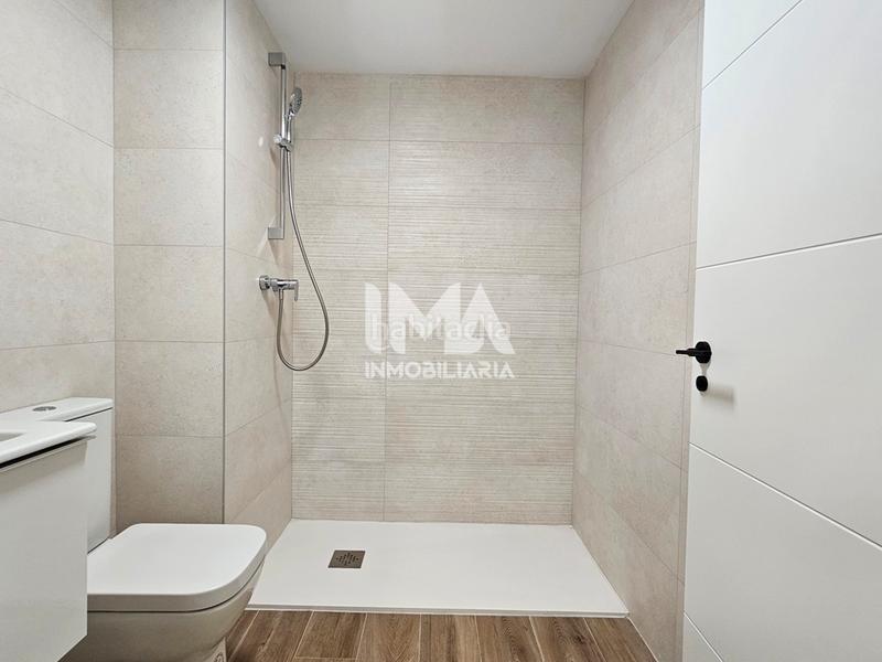 Foto 6e46f76e-2517-4b56-b3aa-5738a96f44e8. Location appartement avec chauffage parking dans Pueblo Eliana (l´)