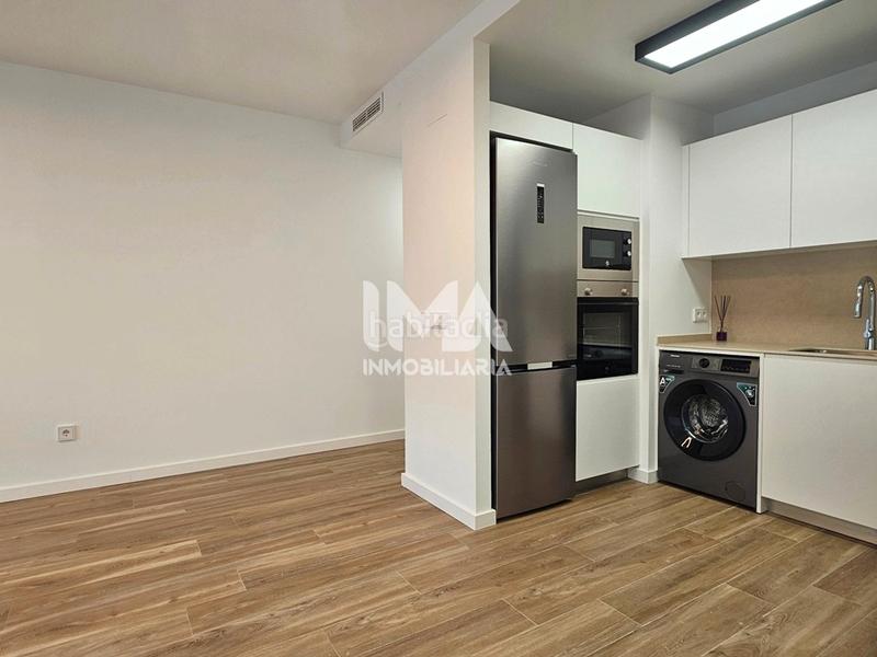 Foto 2b3a99b4-88fb-48e6-8e0c-dd3b86889215. Rent flat with heating parking in Pueblo Eliana (l´)