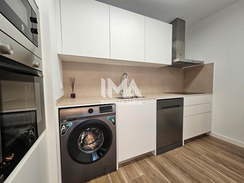 Foto 5330334c-2395-49e9-9ac8-f5b51fac4a18. Rent flat with heating parking in Pueblo Eliana (l´)