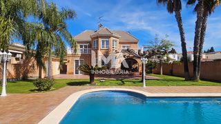 Chalet in El Carme-Sant Agustí-Bonavista
