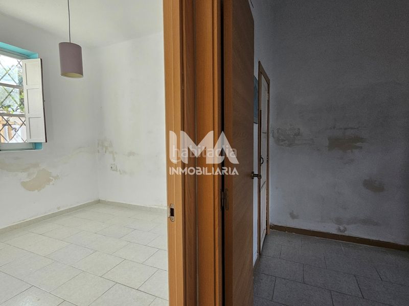Foto 07adbebb-15b4-4b8b-92d9-e36029a304d0. Casa amb aparcament a Pueblo Eliana (l´)